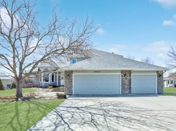 8949 Cambridge Ct, Minneapolis, MN 55443