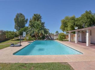 5824 N 69th Ln, Glendale, AZ 85303