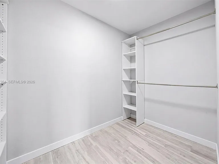 613 NE 26th Ave #613 — Photo 18