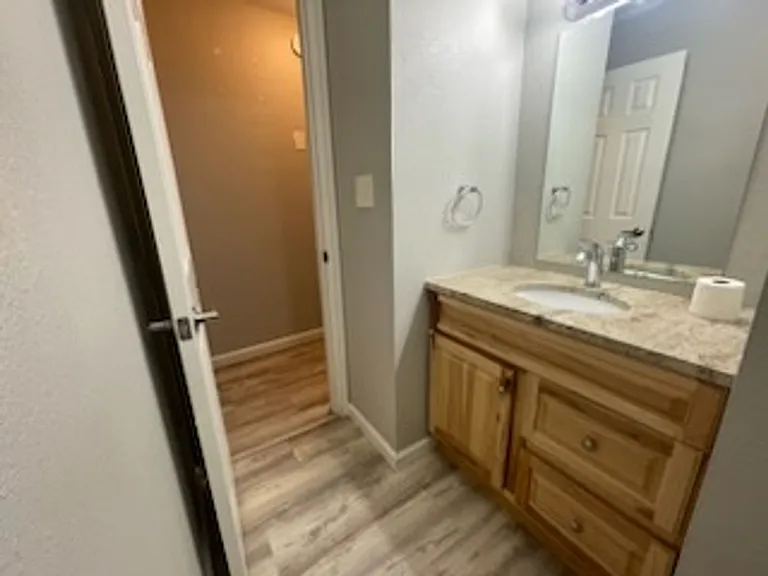 208 W Baseline Rd — Photo 10