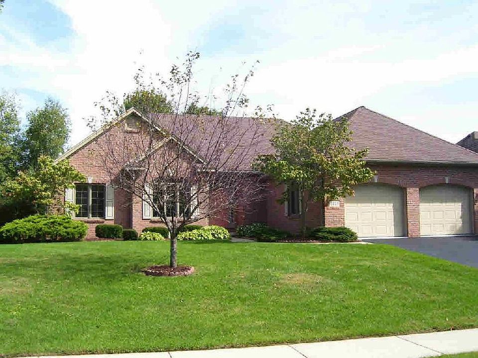 1st image of 7228 Hidden Valley Dr