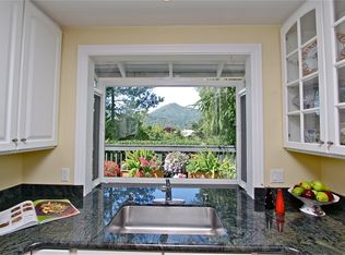 10 Corte Comoda, Greenbrae, CA 94904