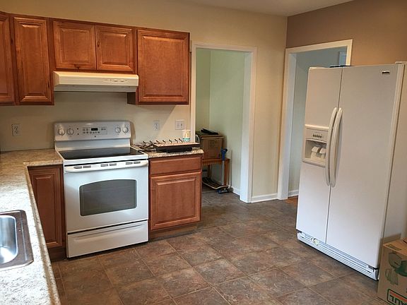 3rd image of 59 Park St