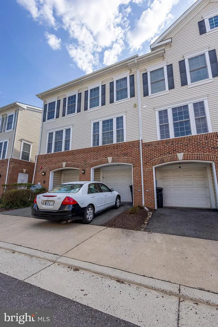 7121 Huntley Creek Pl #48 photo 1
