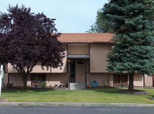 8018 N Wilding Dr, Spokane, WA 99208