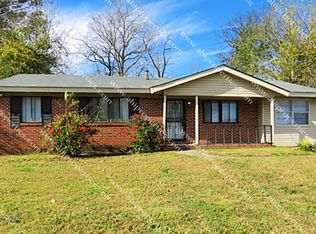 5019 Rolling Hills Dr NW, Huntsville, AL 35810