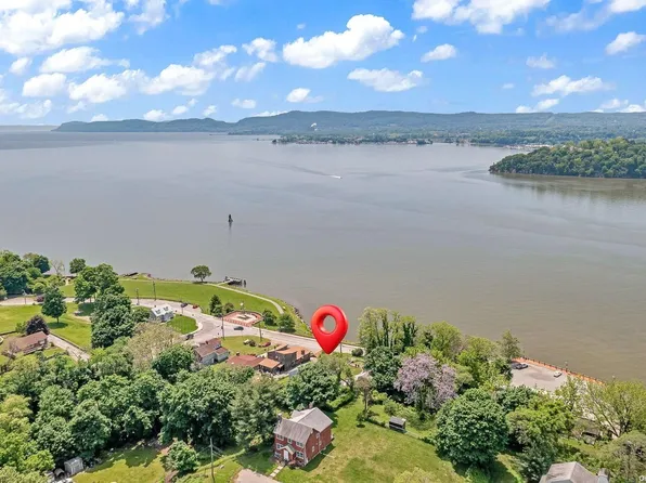 18 Hardie Street, Verplanck, NY 10596