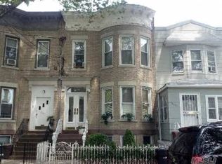 7725 79th St, Glendale, NY 11385