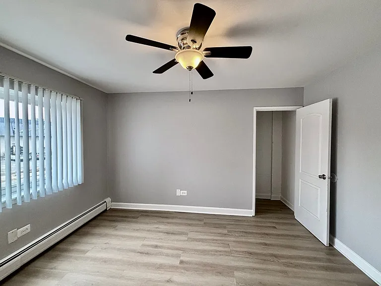 520 Rentals — Photo 42