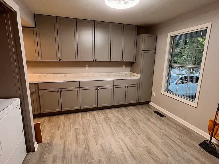 601 Whittier Pkwy — Photo 7