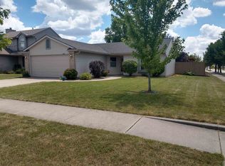 525 Bradfield Dr, Fort Wayne, IN