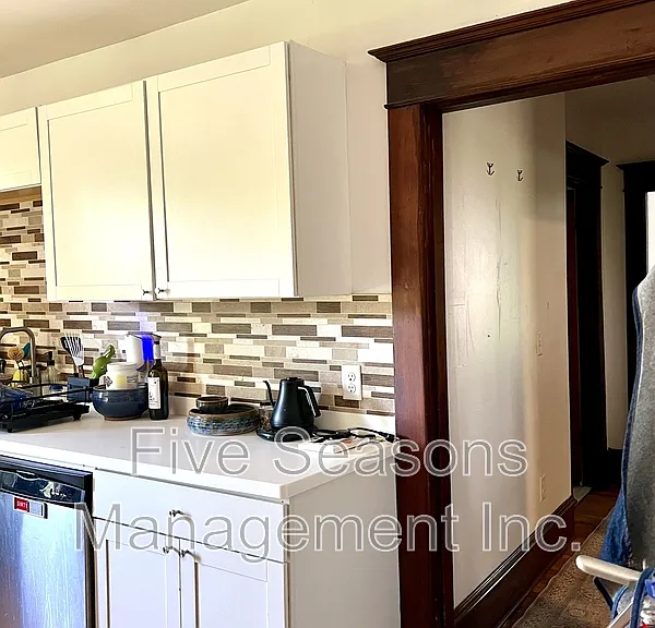 369 S Winooski Ave #2 — Photo 7