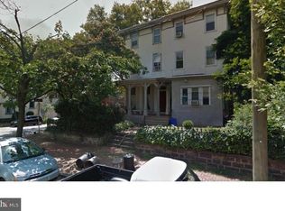 202 N 35th St APT 2F, Philadelphia, PA 19104