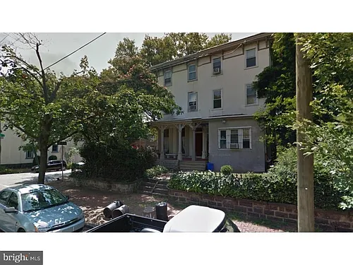 202 N 35th St #3 Photo 1