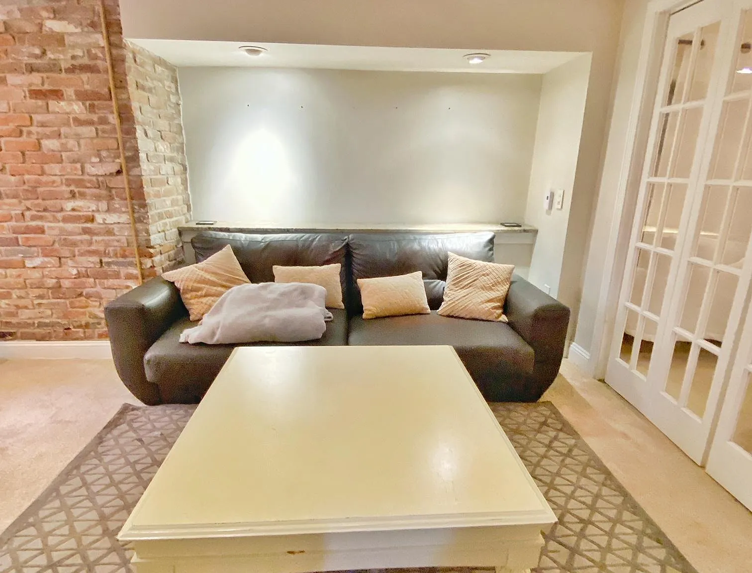 18 Worcester Sq — Photo 2