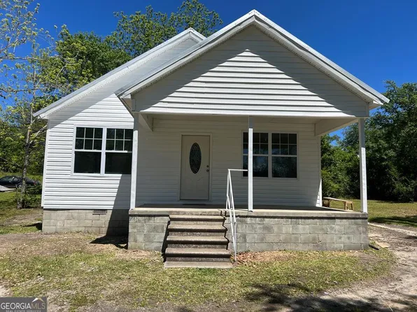 308 Dickerson Dr, Vidalia, GA 30474