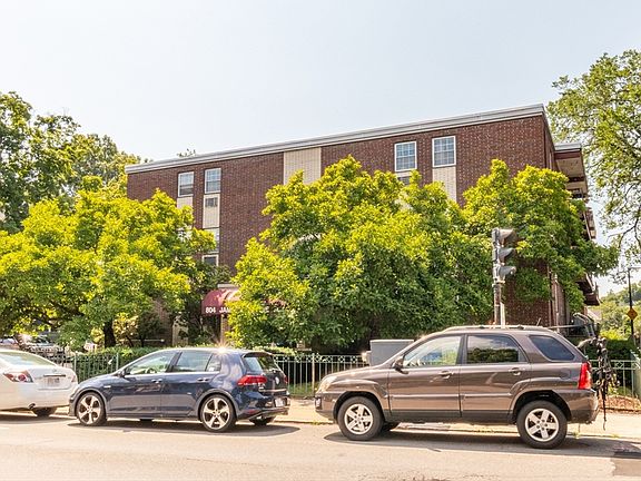 3rd image of 804 Centre St APT 208