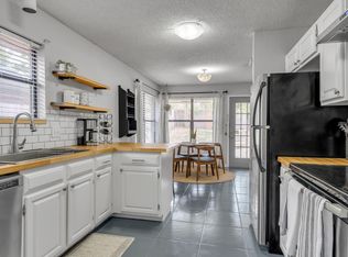 501 Kelley Ct, Fort Worth, TX 76120