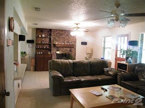 4th image of 9624 Westpark Dr