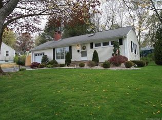 15 Fletcher Rd, Wethersfield, CT 06109