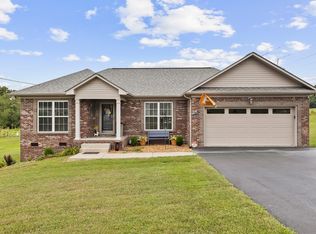 1659 Wellington Dr, Columbia, TN 38401