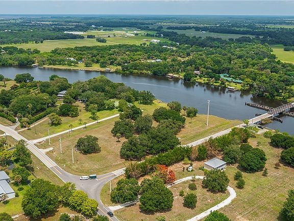 5th image of 75 Fort Denaud Bridge Way
