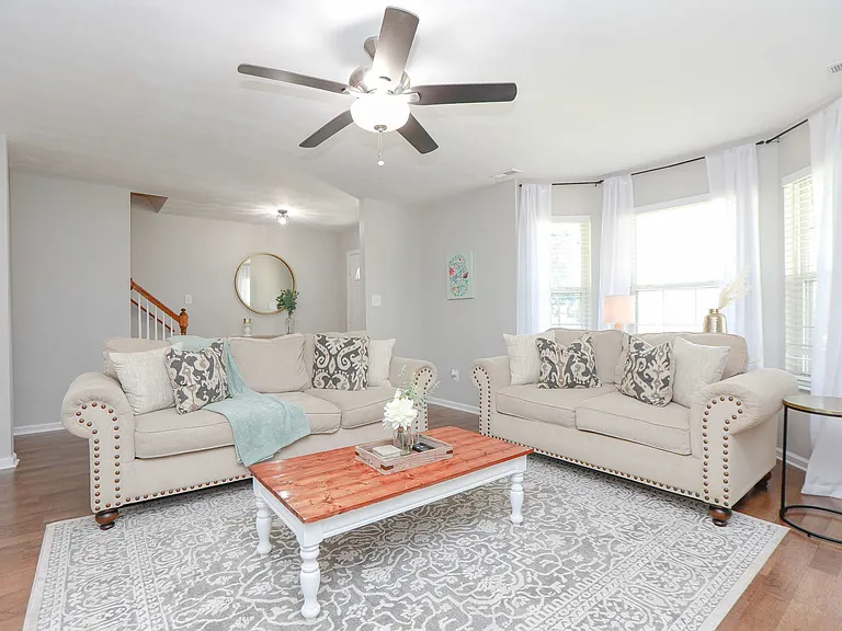 1619 Lafayette Blvd — Photo 11