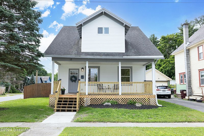 2nd image of 12 Beech Street