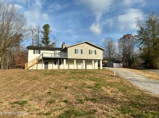8431 Rising Sun Dr, Corryton, TN 37721