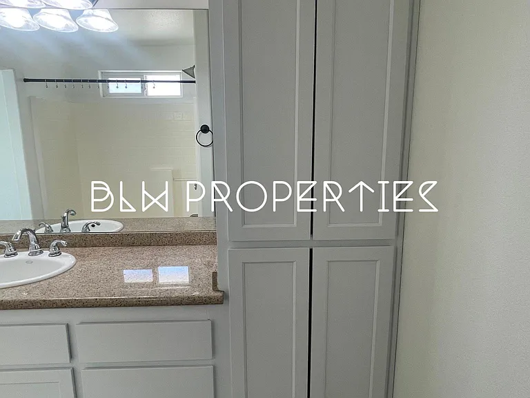 6150 Mariposa Ave — Photo 17