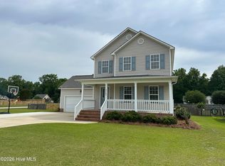 2783 Ruth Evans Dr, Grimesland, NC 27837