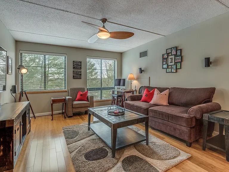 200 Ledgewood Dr #209 — Photo 15