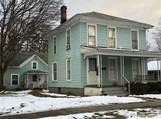 26 Summer St, Fredonia, NY 14063