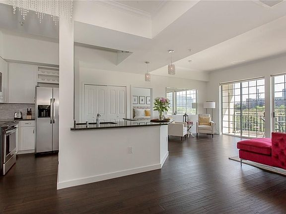 3rd image of 3225 Turtle Creek Blvd APT 602