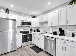 1324 NE 151st St #1324, Miami, FL 33162
