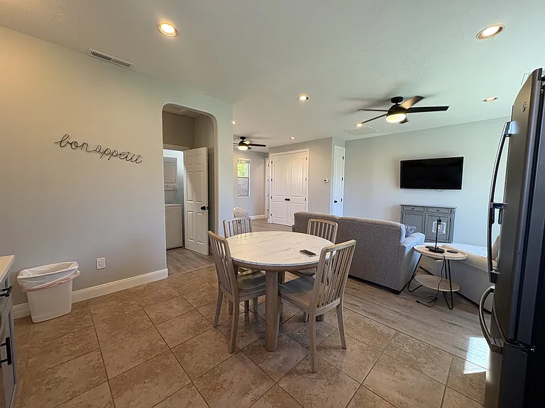 291 S 1150 W — Photo 10