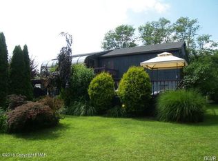 136 E West St, Wind Gap, PA 18091
