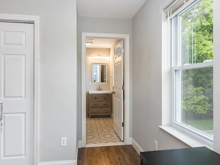 69 New St #2 — Photo 17
