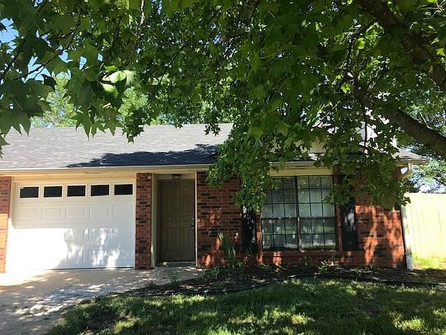 1st image of 1407 SW D St