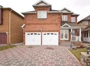 738 Twain Ave #BASEMENT, Mississauga, ON L5W 1K7