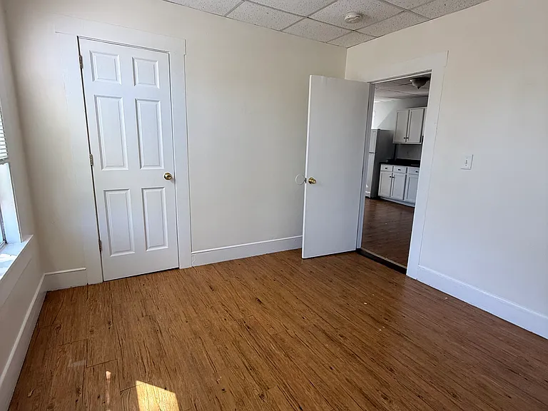 11 Lilley Ave #1 — Photo 3