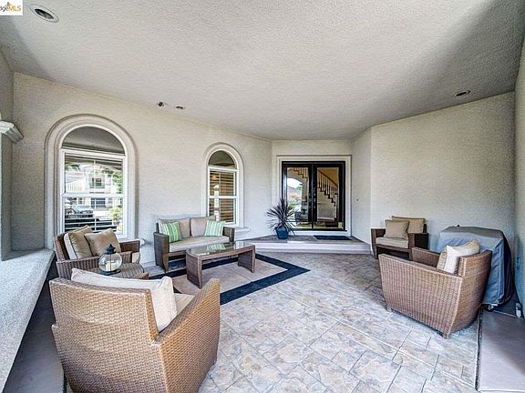 5th image of 5654 Oakmont Ct