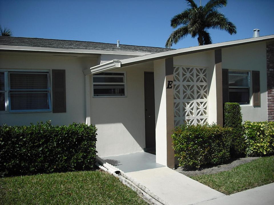 1st image of 2542 Emory Dr E