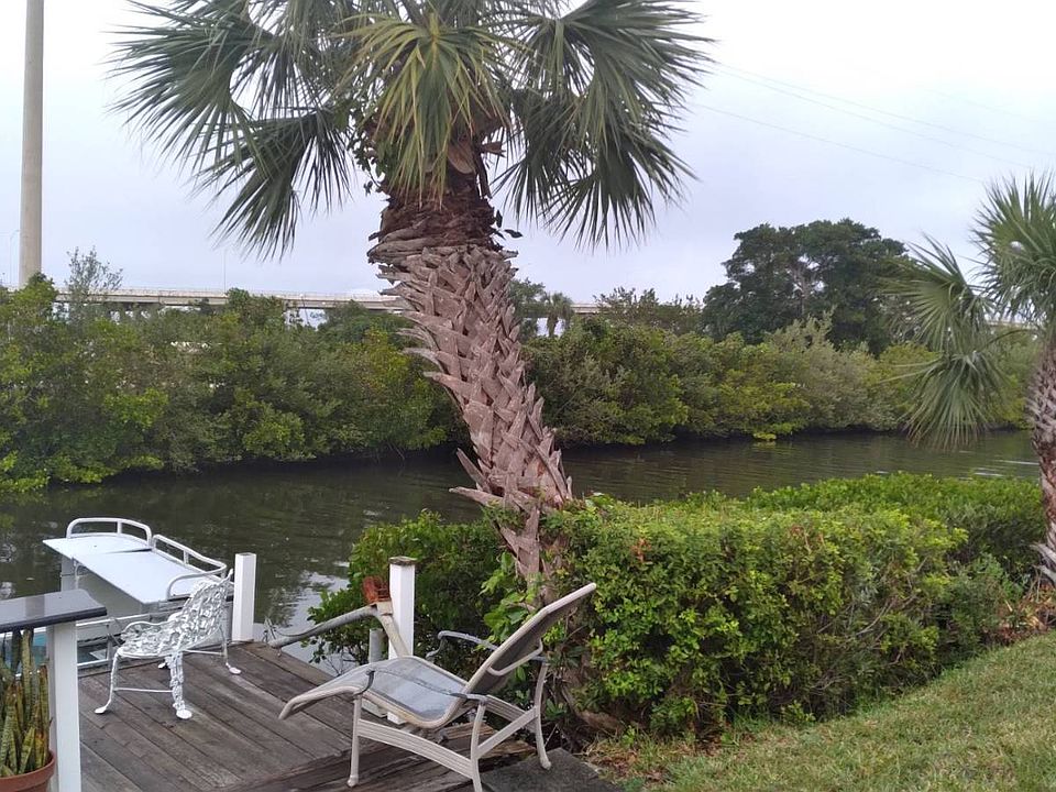 1st image of 100 N Harbor Dr