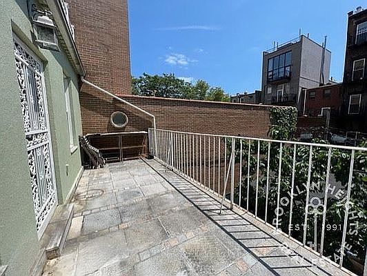 1st image of 150 Sackett St APT 2