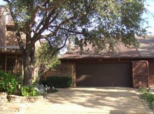 3463 Courtyard Cir, Farmers Branch, TX 75234