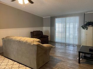 613 Cedar St NE, Steinhatchee, FL 32359