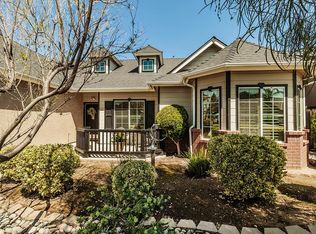 2876 E Jon Dr, Fresno, CA