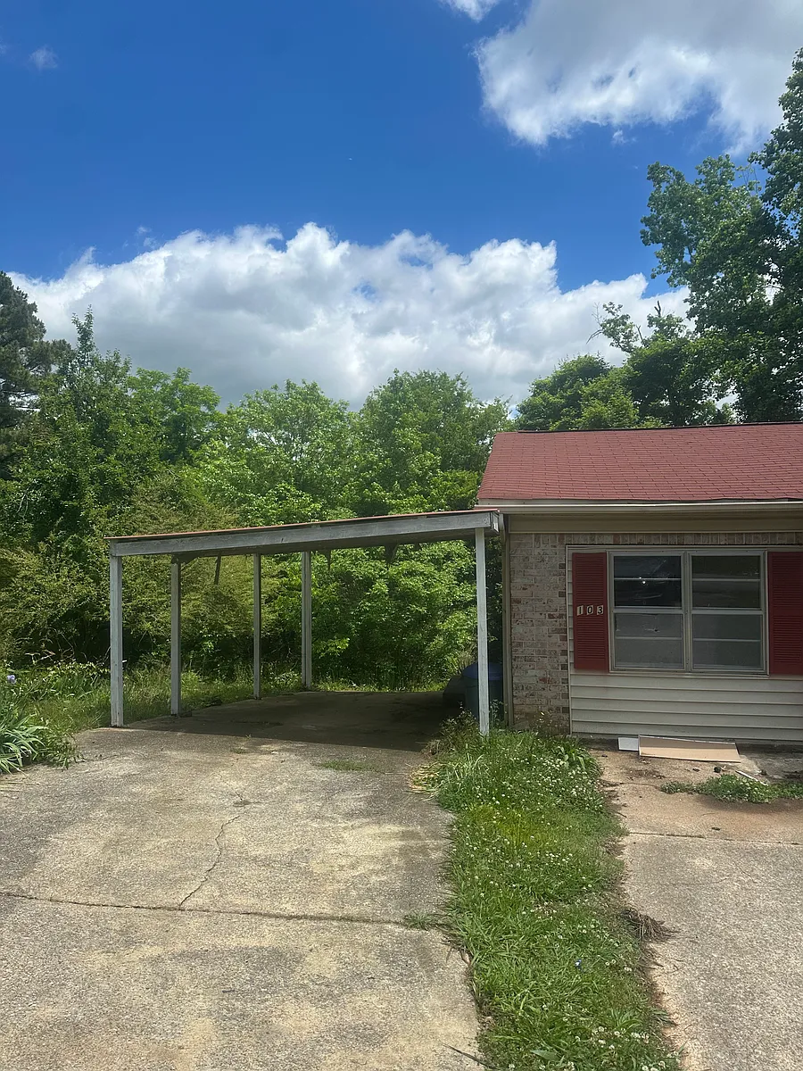 Building Photo - 103 Leigh Ann Cir