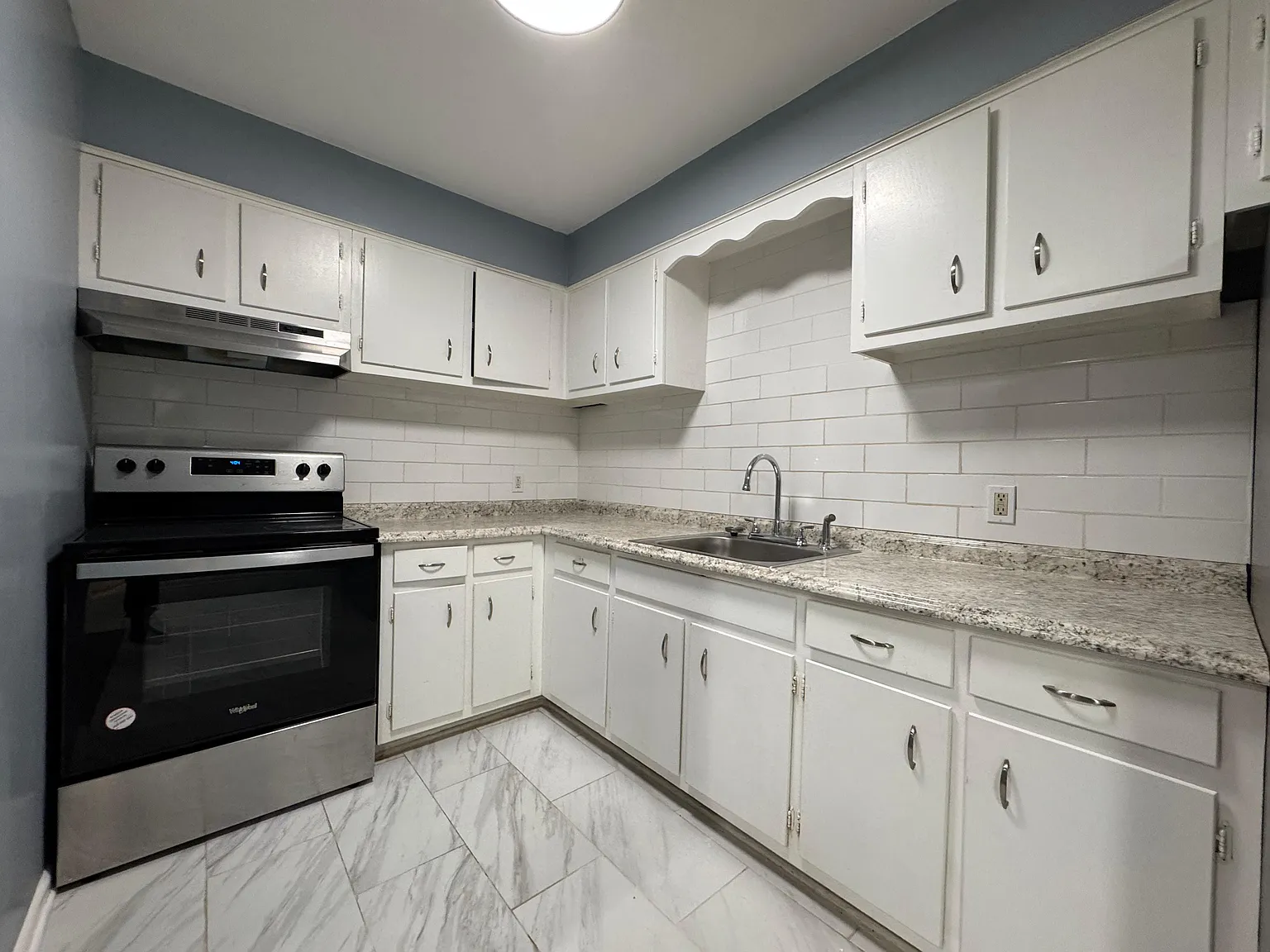 2 bed, $1,750 — Photo 1